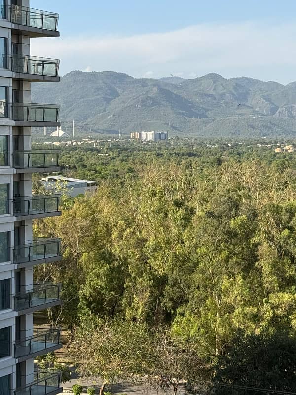 Luxury Fully Furnished Apartment for Sale in Silver Oaks, F-10 photo 6