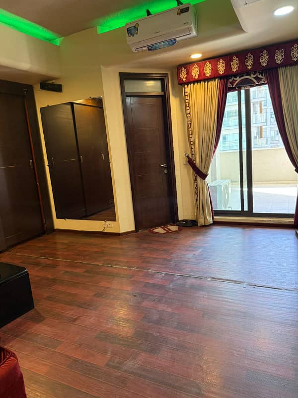 Luxury Fully Furnished Apartment for Sale in Silver Oaks, F-10 photo 7