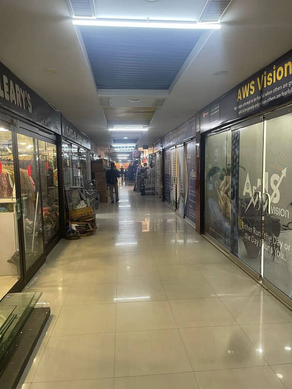 PRIME SHOPS SALE MONTHLY 20 THOUSAND RENTAL INCOME photo 8
