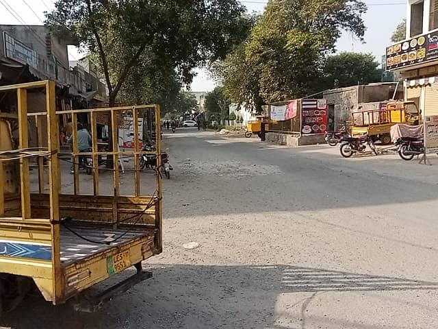 3.5 Marla Double Storey Hall + Office At Main Kashmir Road Township Lahore photo 5