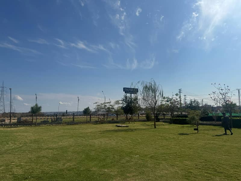Rented Shop In Mall Of Imarat Is For Sale At Express Highway Islamabad photo 4