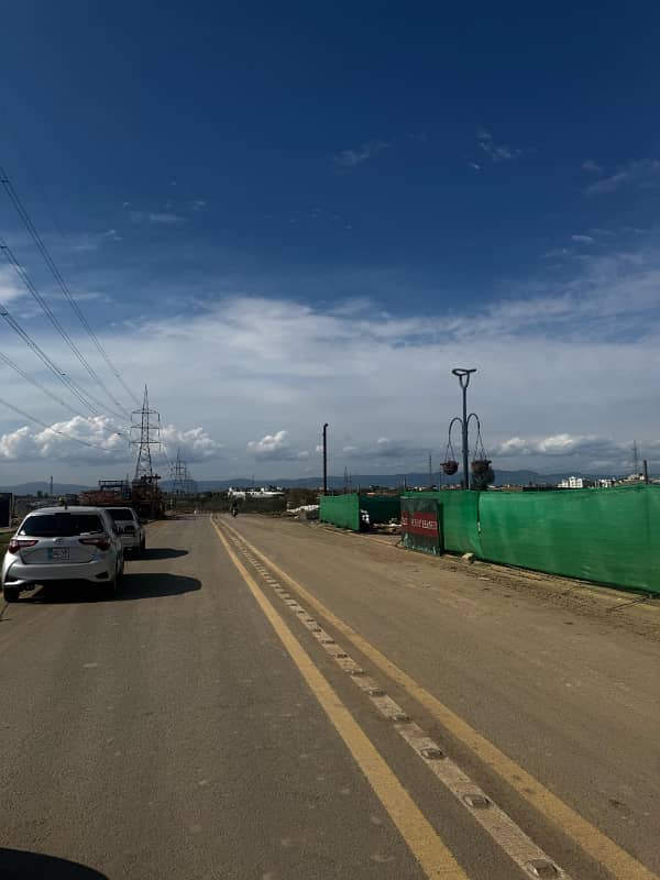 Rented Shop In Mall Of Imarat Is For Sale At Express Highway Islamabad photo 7