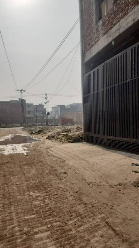 10 Marla Double Storey Factory Available For Sale In Gajju Matah photo 4