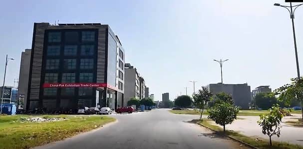 PLOT # U-292 RESIDENTIAL PLOT LOCATED IN THE BEST BLOCK OF DHA LAHORE. photo 2