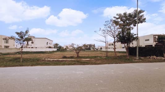 PLOT # U-292 RESIDENTIAL PLOT LOCATED IN THE BEST BLOCK OF DHA LAHORE. photo 4