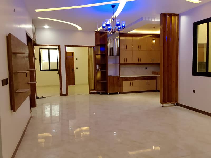 Brand New 260 Yards 1st Floor 4 Bed D/D For Sale In Gulshan Block 1 photo 3
