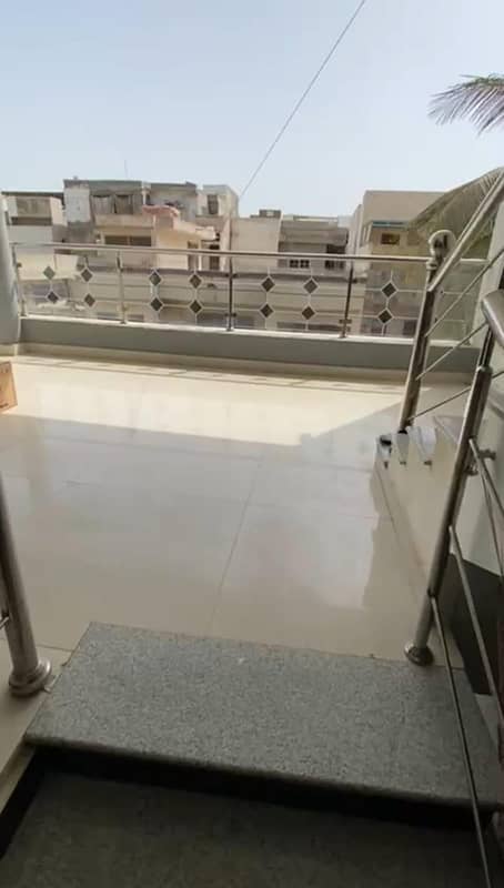 WELL MAINTAINED 2ND FLOOR PORTION FOR SALE WITH ROOF IN BLOCK 01, GULSHAN E IQBAL photo 2