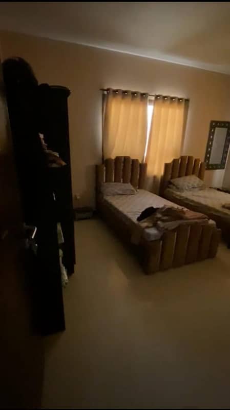 WELL MAINTAINED 2ND FLOOR PORTION FOR SALE WITH ROOF IN BLOCK 01, GULSHAN E IQBAL photo 8