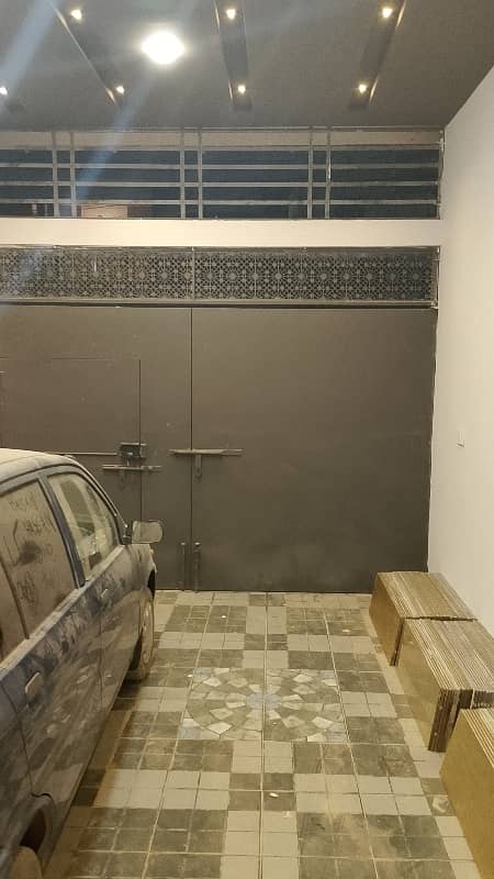 Brand New 250yrds Ground Floor 3 Bed D/D For Sale In Gulshan Block 1 photo 3