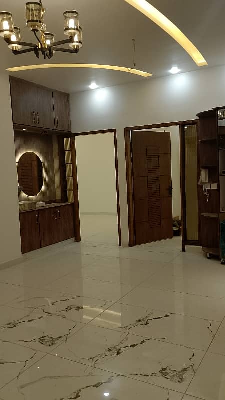 Brand New 250yrds Ground Floor 3 Bed D/D For Sale In Gulshan Block 1 photo 4