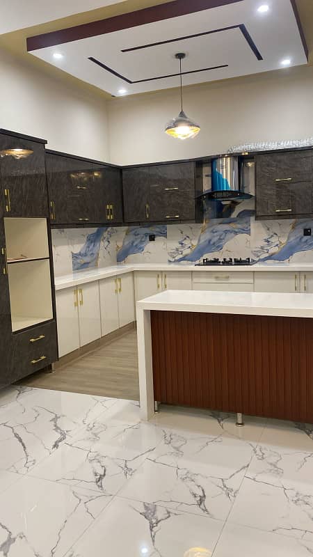 240 Sq Yard Brand New Portion For Sale In Gulshan-E-Iqbal Block 3 photo 10