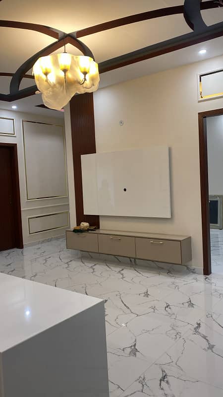 240 Sq Yard Brand New Portion For Sale In Gulshan-E-Iqbal Block 3 photo 8
