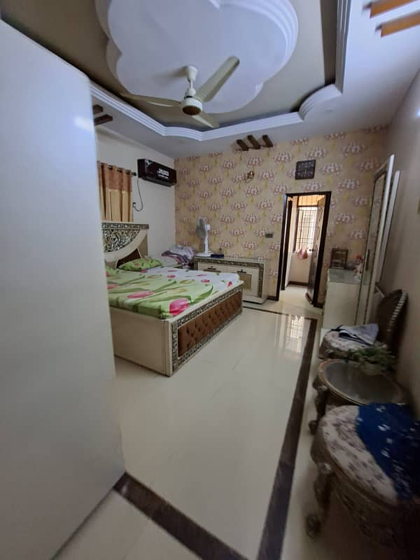 3 Bed Dd Very Well Maintained 1st Floor Unit 200 Yards photo 6