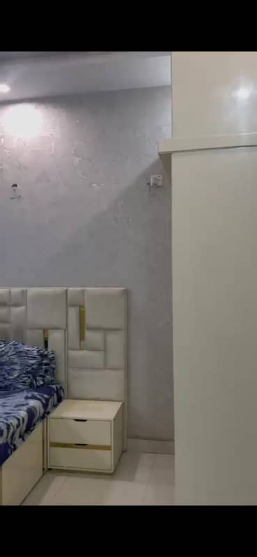 Ready To Buy A Upper Portion 240 Square Yards In Gulshan-e-Iqbal - Block 3 photo 7