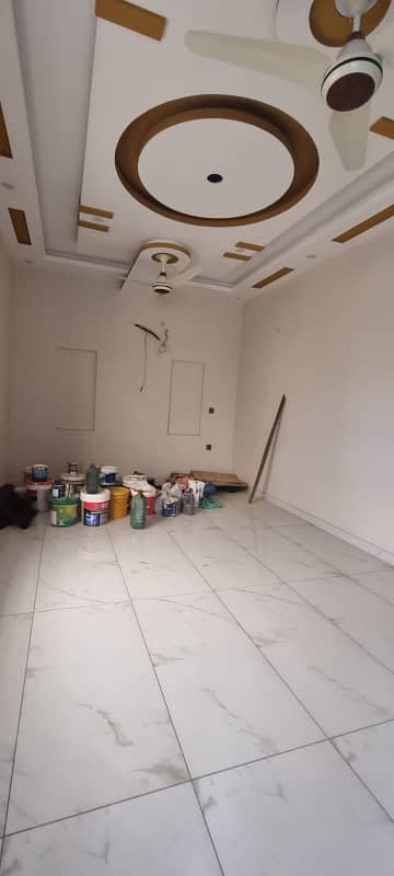 10 Marla Lower Portion For Sale In Gulshan-E-Iqbal Block 3 photo 10