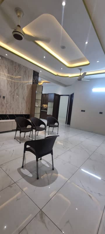 10 Marla Lower Portion For Sale In Gulshan-E-Iqbal Block 3 photo 3